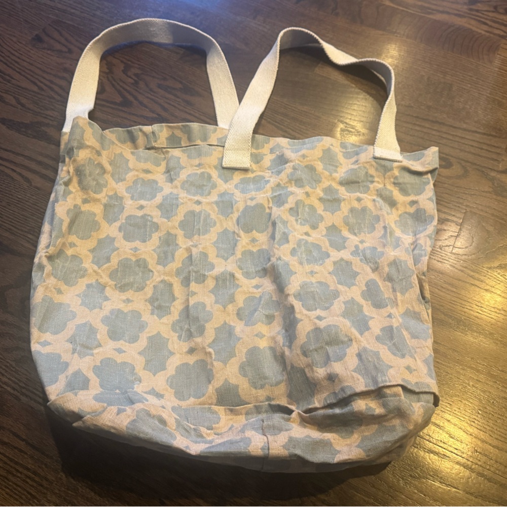 Cynthia Rowley Blue and Cream Floral Tote